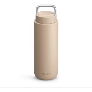 Fellow 32 oz Carter Carry – Travel Vacuum Insulated Stainless Steel Tumbler – Keeps Heat for 12 Hours/Stays Cold for 24 Hours – Leak-Proof Seal – Stainless Steel Handle – Slim Width – Stone Blue(Sand Dune)