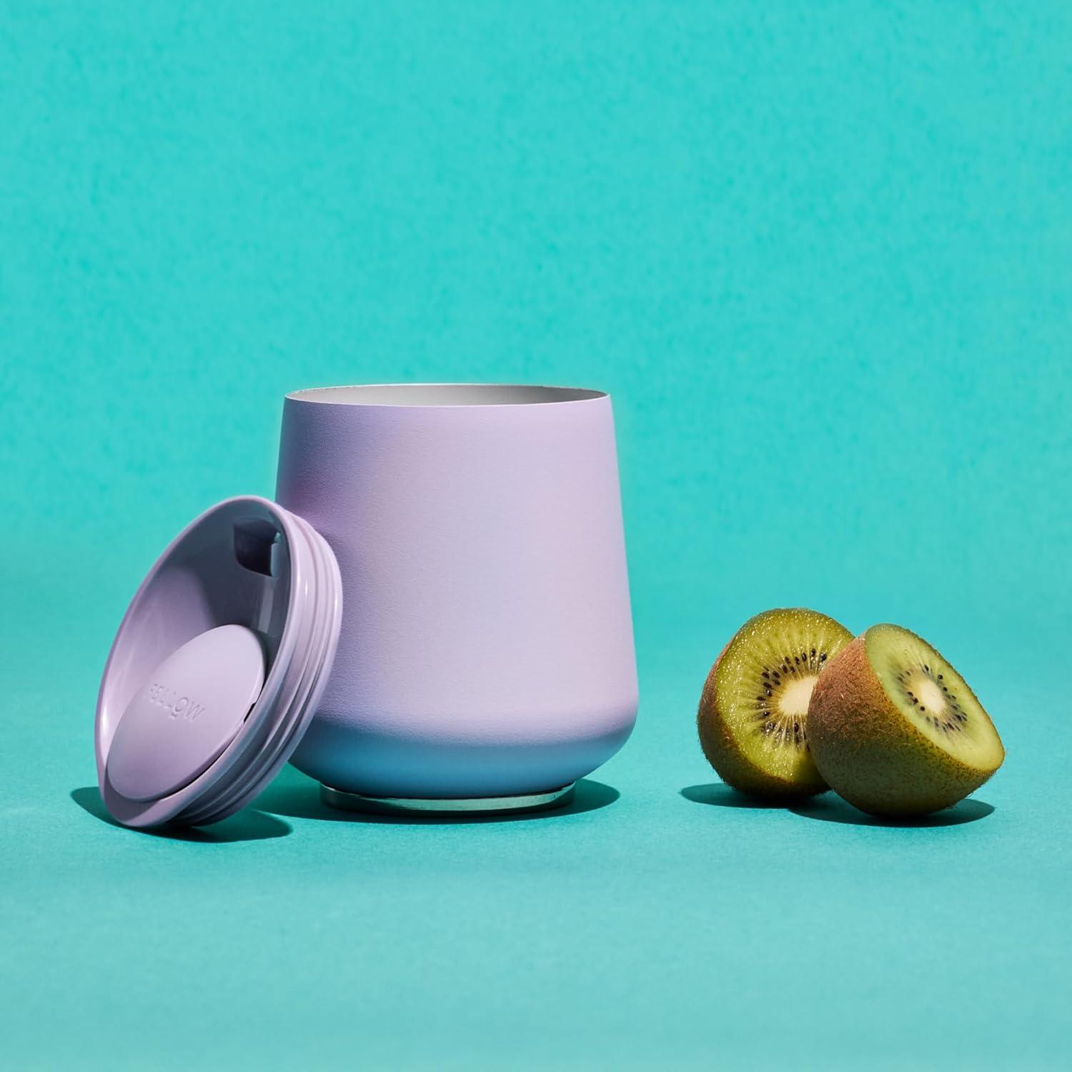 imageFellow Bicchiere da vino Ruby da 12 oz Bicchiere da vino e cocktail isolato in acciaio inossidabile con interno in ceramica e coperchio girevole in ciottoli Nero opacoPeri Twinkle