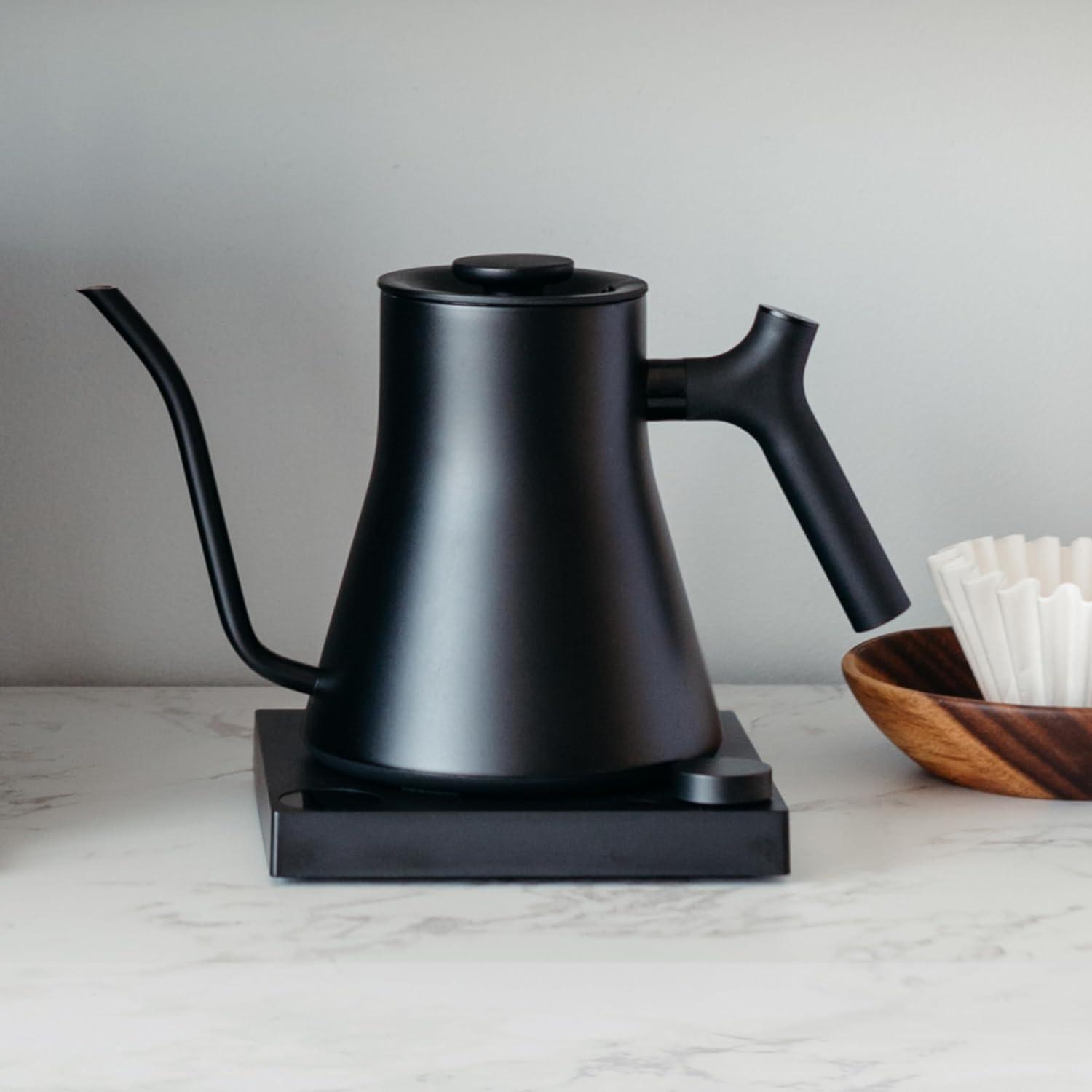 imageFellow Stagg EKG Pro Electric Kettle with Gooseneck Spout Pourover for Coffee and Tea EU Matte BlackMatte Black