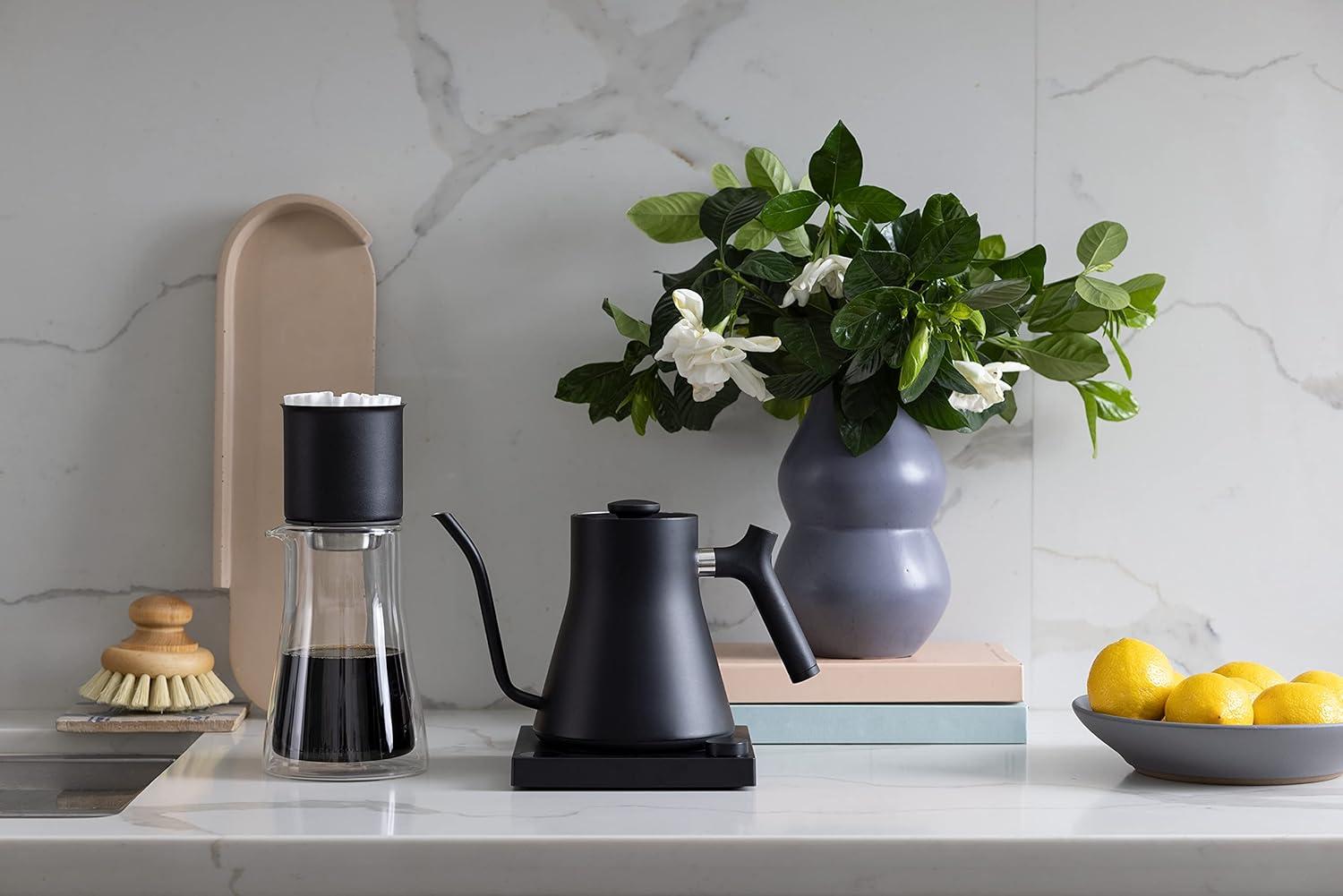 imageFellow Stagg EKG Pro Electric Kettle with Gooseneck Spout Pourover for Coffee and Tea EU Matte BlackMatte Black