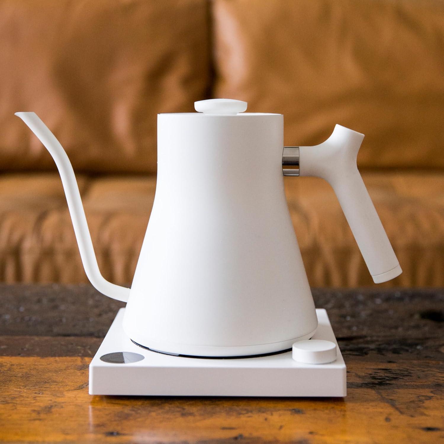 imageFellow Stagg EKG Pro Electric Kettle with Gooseneck Spout Pourover for Coffee and Tea EU Matte BlackMatte White