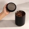 Fellow Atmos Boîte électrique sous vide et récipient de rangement – Récipients hermétiques pour café et aliments – Récipients à café – 0,7 litre – Noir mat(Noir Mat)